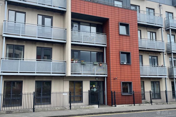 Apartment 39, Cassian Court South, Pelletstown Avenue, Royal Canal Park, Dublin 15