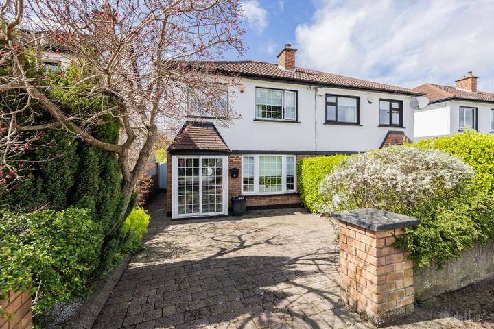 69 Cherrington Road, Shankill, Dublin 18, D18W3F8