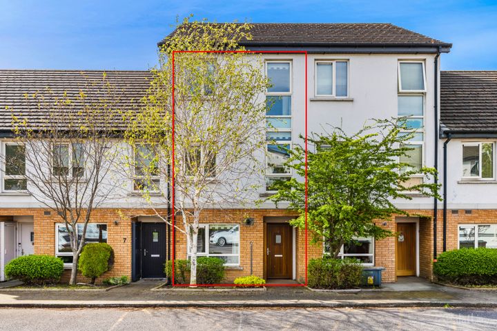 8 Churchwell Court, Balgriffin, Dublin 13