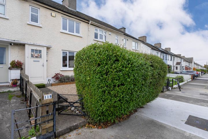 119 St Columbanus` Road, Dundrum, Dublin 14, Co. Dublin, D14TF79
