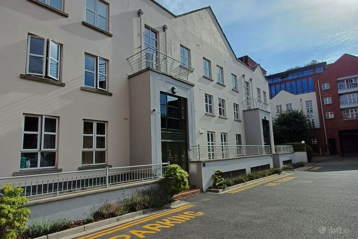 Apartment 35, Block F The Windmill, Grand Canal Dock, Dublin 2