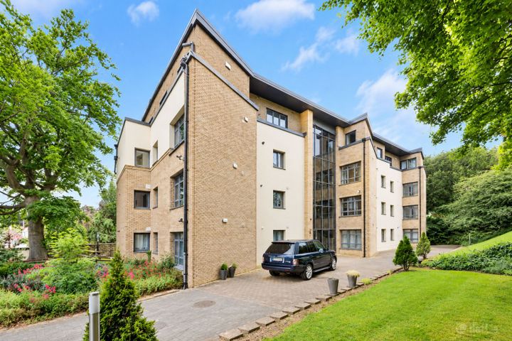 Apartment 9, Creevagh House, Dundrum Road, Windy Arbour, Dublin 14, D14VX43