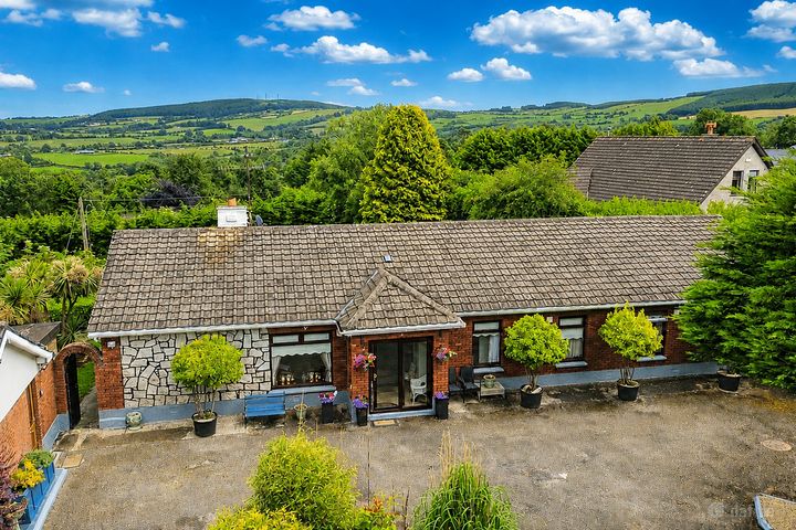 Fox Lodge, Foxcovert Lane, Kilteel, Naas, Co. Kildare, W91XCX8