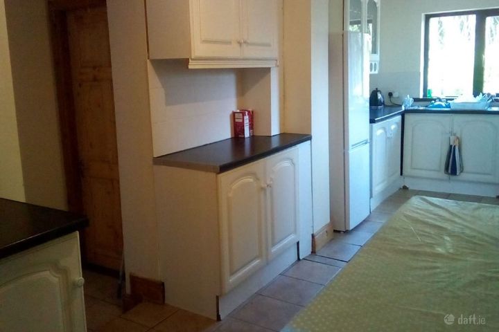 13 Desmond Grove, Lismore Lawn, Waterford, Waterford City Centre