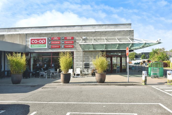 First Floor, Co Op Superstore, Carrigaline, Co. Cork