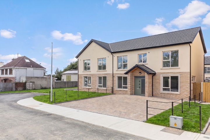 Beaulieu Banks, Termonfeckin Road, Drogheda, Co. Louth