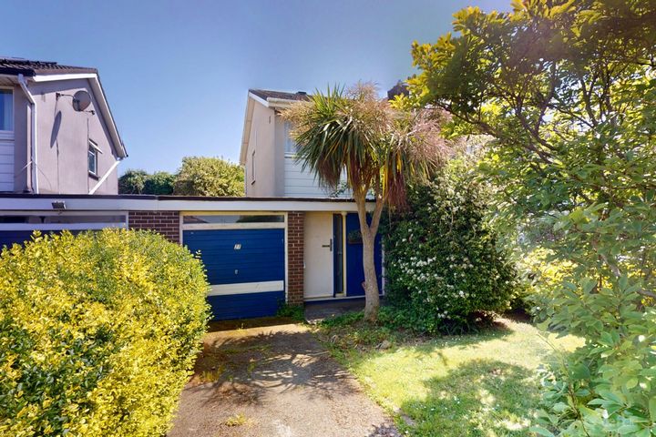 27 Cabinteely Avenue, Cabinteely, Dublin 18, D18PC96