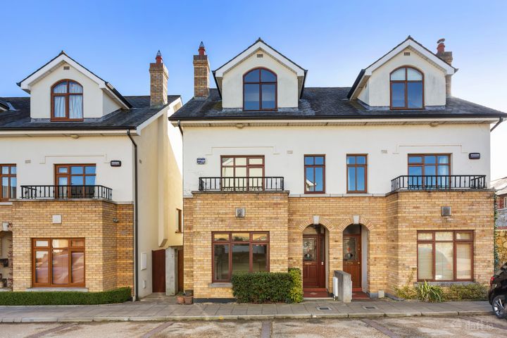 2 Elton Court, Sandycove, Dublin, Dublin