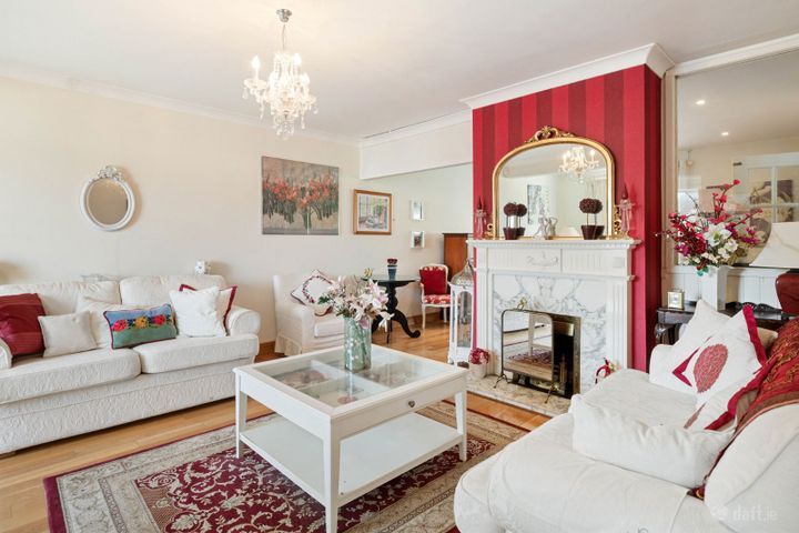 32 Beech Park Road, Foxrock, Dublin 18, D18X2C2 - Photo 3