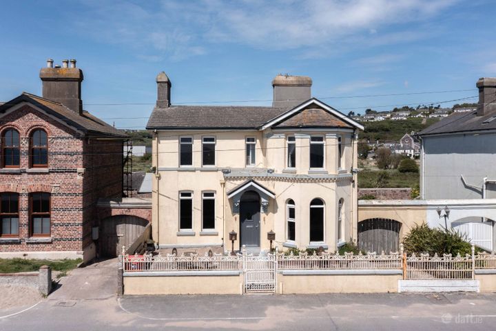 Maryville, Front Strand, Youghal, Co. Cork, P36CX82