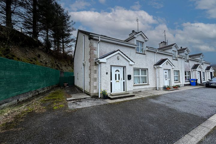 16 Riverside Park, Carrick, Co.Donegal, F94X211