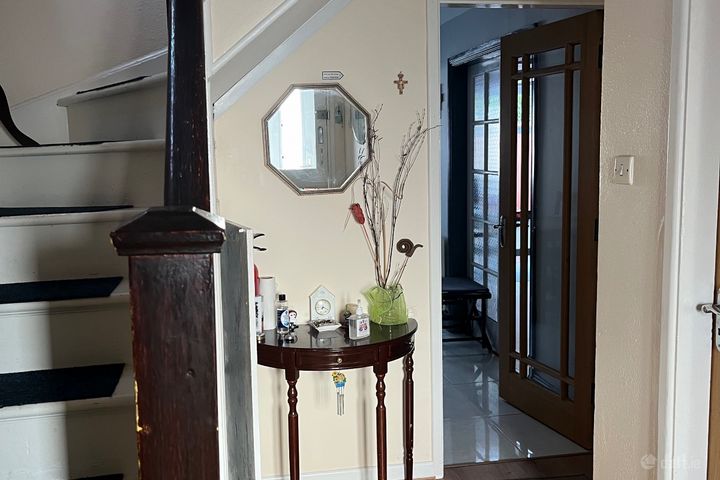 Derrynane, 15 Ashford Estate, Lough, Cork City Centre