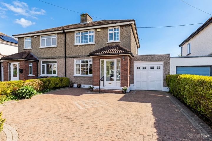 16 Lorcan Road, Santry, Dublin 9, D09NV61