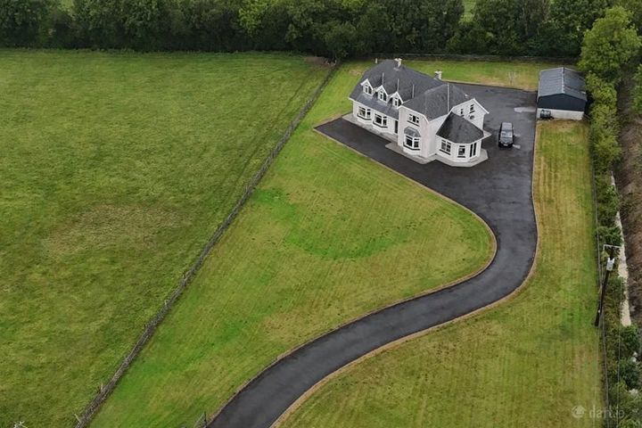 Annaghbrack House, Annaghbrack Glebe, Blue Ball, Tullamore, Co. Offaly, R35TF78