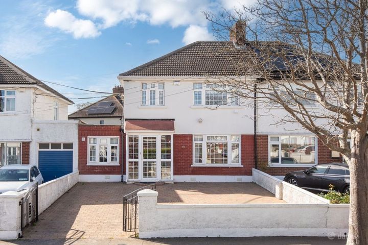 24 Elm Mount Avenue, Dublin 9, Beaumont, Dublin 9, D09R239