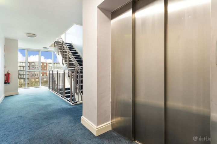 304 Premier Square, Finglas, Dublin 11 - Photo 3