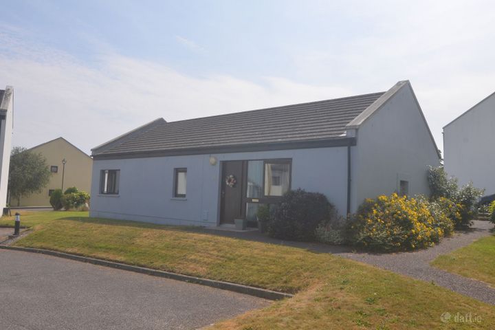 38 Carleton Village, Golf Links Road, Youghal, Co. Cork, P36VC58