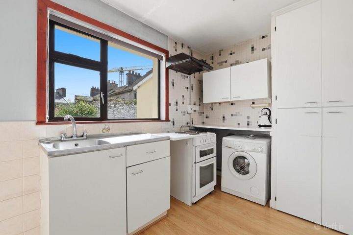 45 College Avenue, Clonmel, Co. Tipperary, E91W250