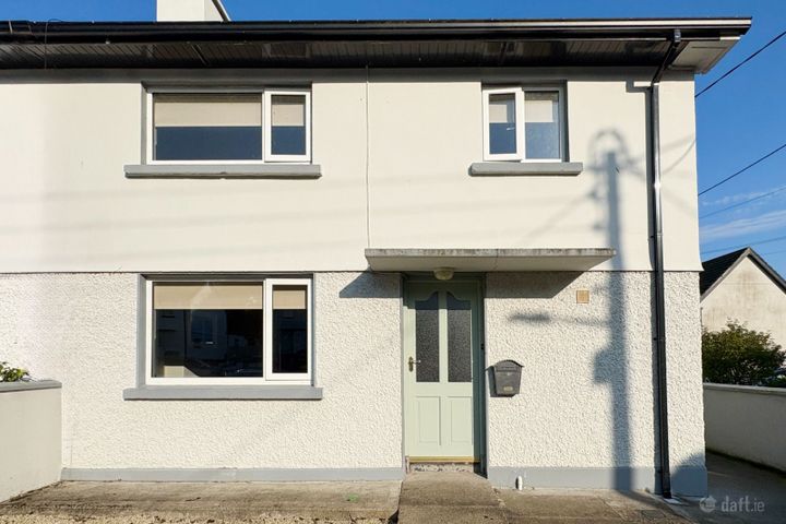 12 Marymount, Castlecomer, Castlecomer, Co. Kilkenny, R95C6W6