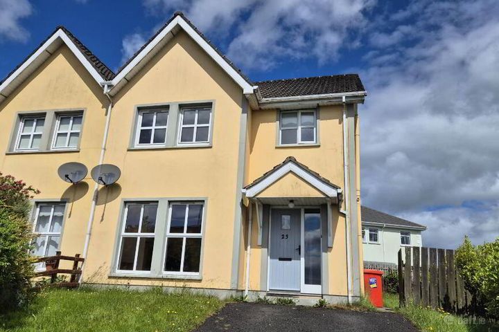 23 Foxhills, Letterkenny, Co. Donegal