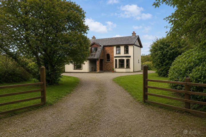 Ballyconnell, Falcarragh, Falcarragh, Co. Donegal, F92X4V9