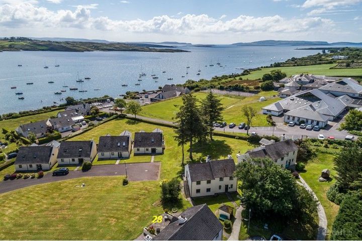 28 The Moorings, Colla Road, Schull, Co. Cork, P81P228