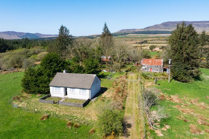 Derreen, Mastergeehy, Waterville, Co. Kerry, V23WP83