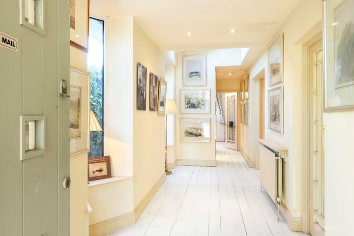 1 Heytesbury Lane, Ballsbridge, Dublin 4, D04C2R4 - Photo 3