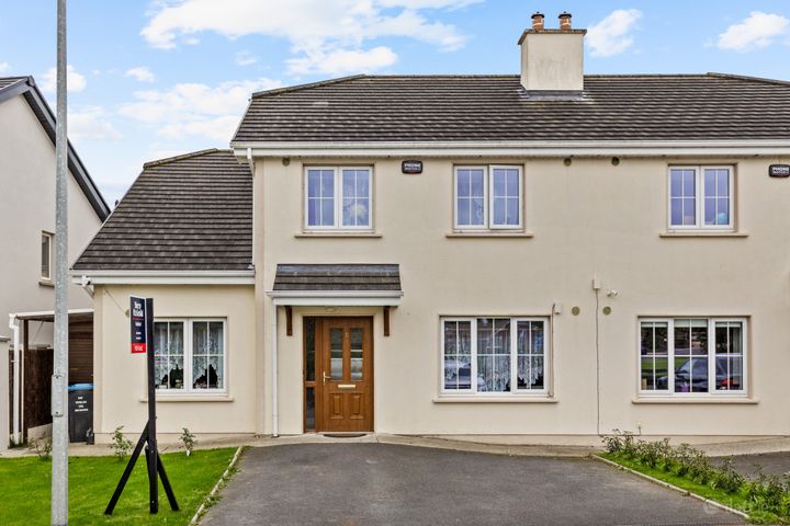 5 Chestnut Close, Castlehyde Park, Rosbercon, New Ross, Co. Wexford, Y34 CR22