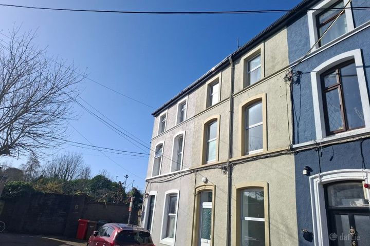 7 Rosefield Terrace, Victoria Road, Blackrock, Co. Cork, T12XY31