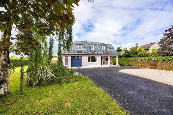 Bawn, Nenagh, Co. Tipperary, E45WV77