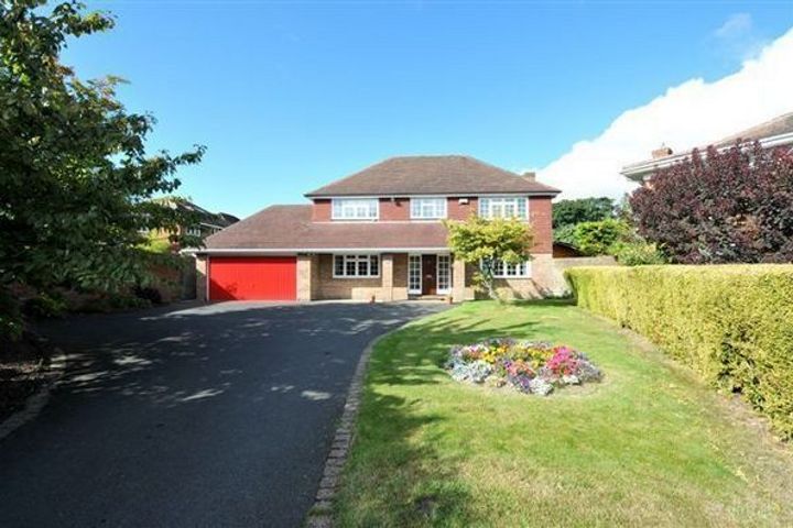 49 Carysfort Downs, Blackrock, Dublin