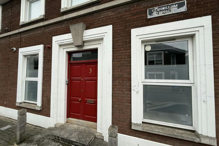 3 Clanwilliam Terrace, Grand Canal Quay, Dublin 2