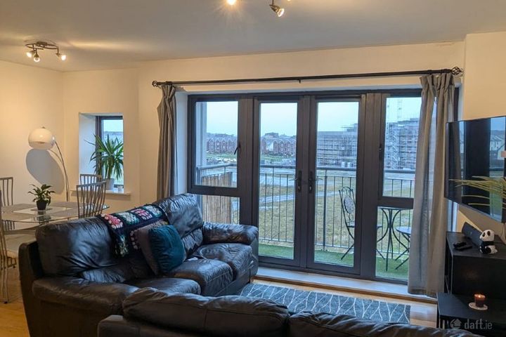 33 Main Street, Clongriffin, Dublin 13