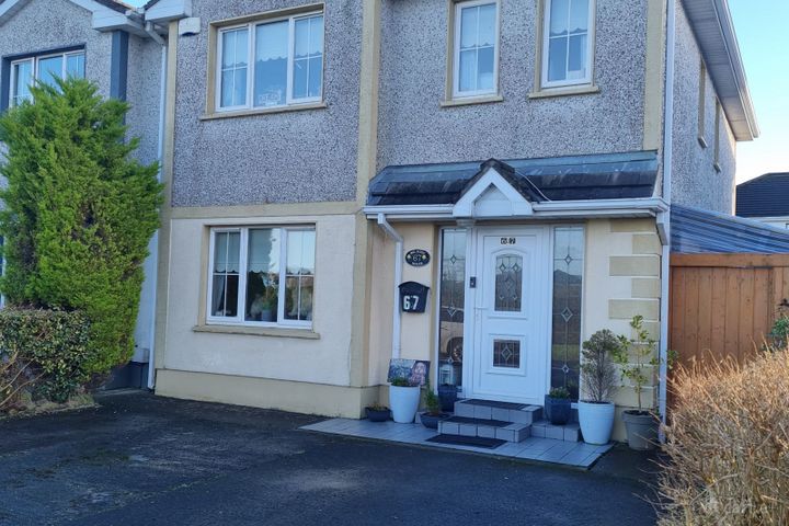 67 Summerfield, Castlebar, Co. Mayo, F23PW18