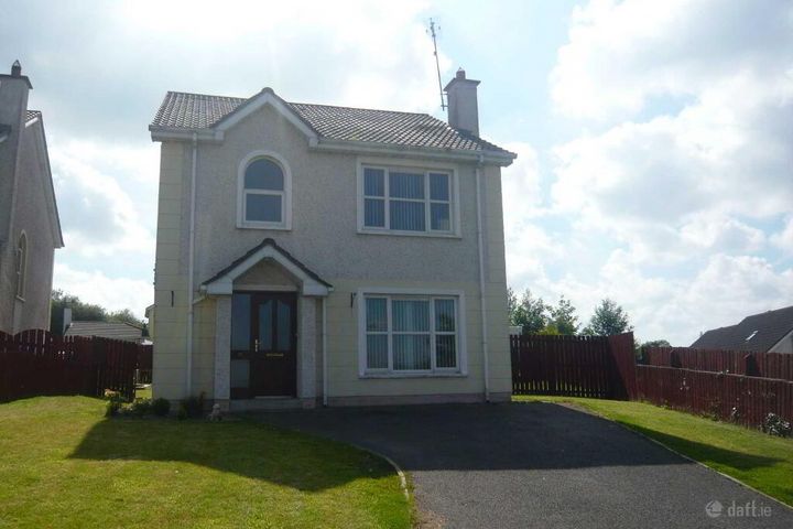 29 Rowan Park, Letterkenny, Co. Donegal