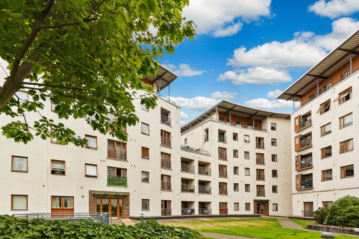 96 Spencer House, Custom House Square, IFSC, Dublin 1, D01K6W7