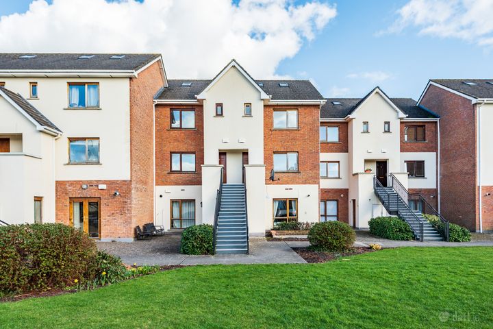 68 Hunterswood, Osberstown Sallins, Kildare, Kildare