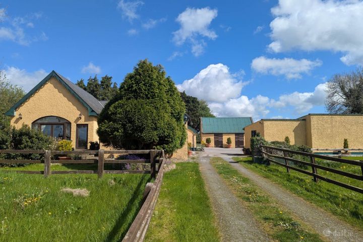 Cloghleigh, Borrisokane, Co. Tipperary
