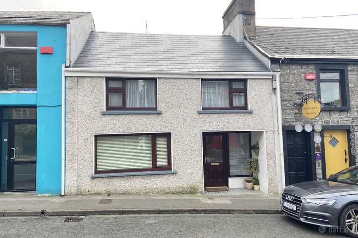 Upper Chapel Street, Castlebar, Castlebar, Co. Mayo, F23E732