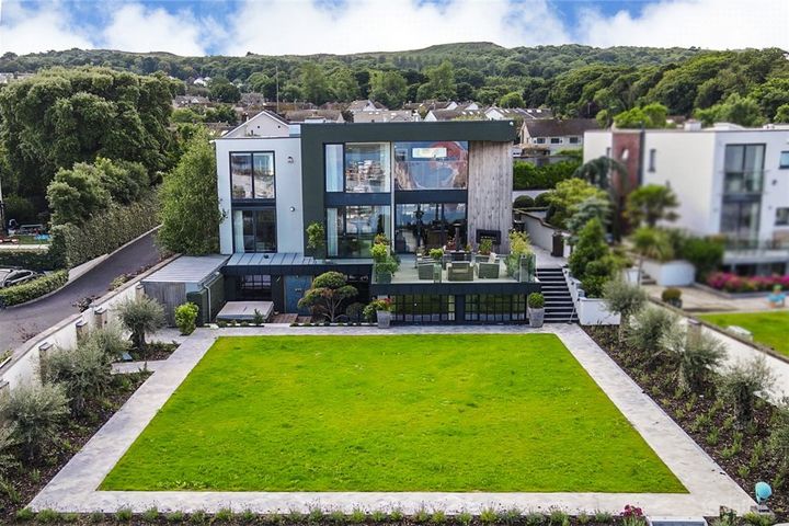 1 Thulla, Dunbo Hill, Howth, Co. Dublin, D13V089