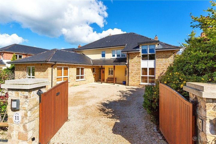 11 Carrickmines Oaks, Carrickmines Wood, Dublin 18, Dublin 18, Dublin