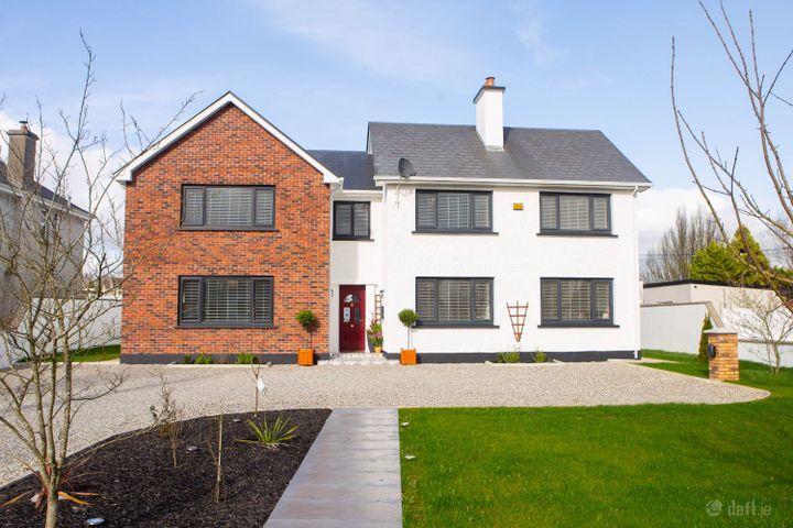 Dillion House, Athenry Road, Loughrea, Co. Galway, H62D409