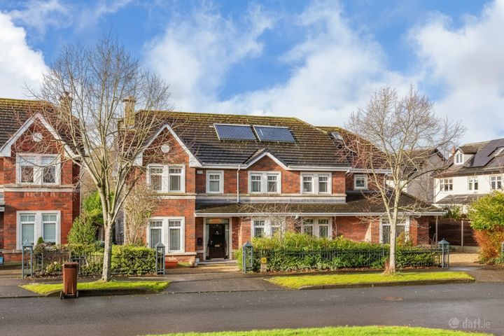 76 Laraghcon, Lucan, Co. Dublin, K78R924