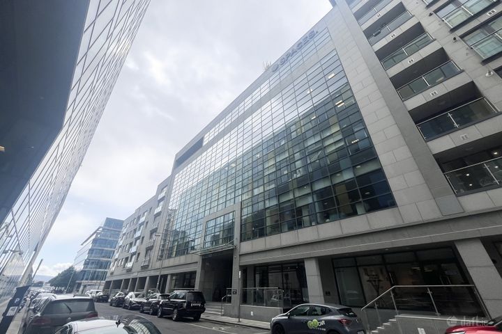 77 Sir John Rogersons Quay, Grand Canal Dock, Dublin 2