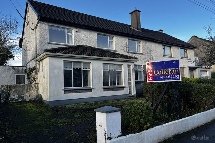 66 Glenard Crescent, Salthill, Galway, H91H9YF