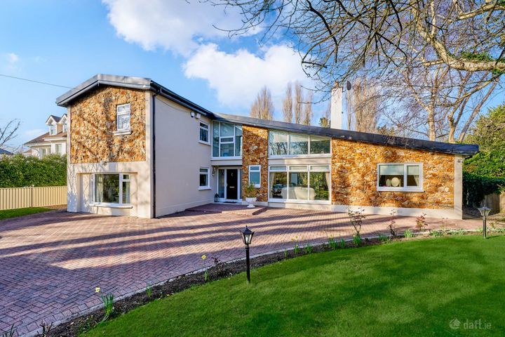 `Retiro Verde` Castleknock Road, Castleknock, Dublin 15, D15PX4W