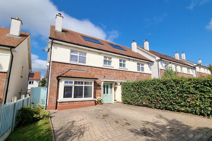 18 Fern Grove, Forest Hill, Carrigaline, Cork