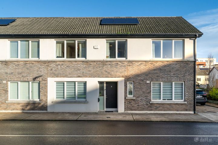 2 Larkfield View, Clay Farm, Leopardstown, Dublin 18, D18YF29
