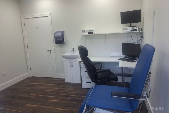 Athlone Opticians, Unit 3b, Avondale Neighbourhood Centre, Ballymahon Road, Athlone, Athlone, Co. Westmeath